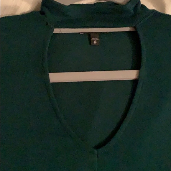 Sexy Green Top - Picture 2 of 7